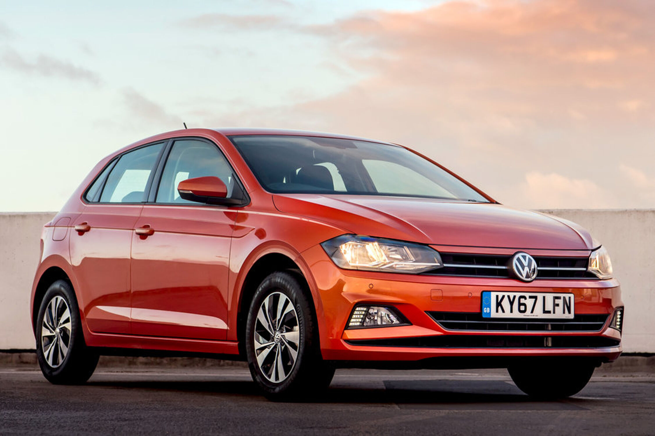 1bdffc80-7259-753f-16db-bef63cc18b0e